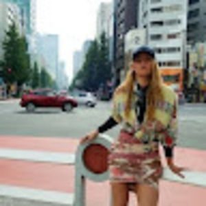 Meet your Posher, Nicole